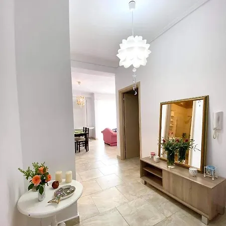Iraa's Appartement Sarandë