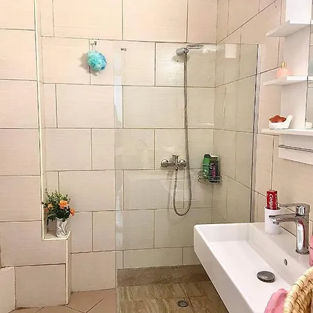 Appartement Iraa's Sarandë